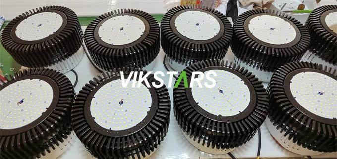 100W 150W 200W 250W อลูมิเนียมฟิน LED ไฟสูงสําหรับการส่องแสงพาณิชย์ 12