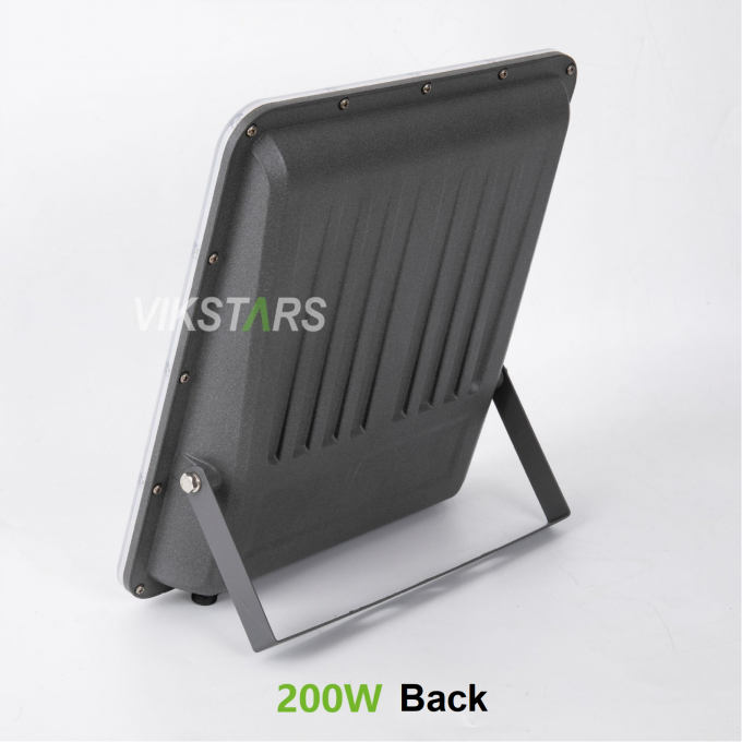 แสงแสงแสงอาทิตย์อัลลูมิเนียม 100w 200w 300w 400w สําหรับหมู่บ้าน Yard คลังสินค้า IP66 กันน้ํา 7