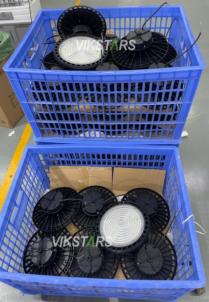 ราคาถูกที่สุด UFO ไฟสูง 100W 150W 200W สําหรับโรงงานโรงงานโกดัง 27