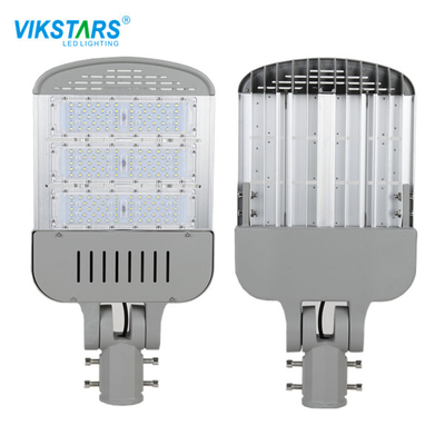 ซื้อ ชุมชน AC 265V ไฟถนน LED กลางแจ้ง 130lm / W IP65 PC Reflector การผลิตออนไลน์