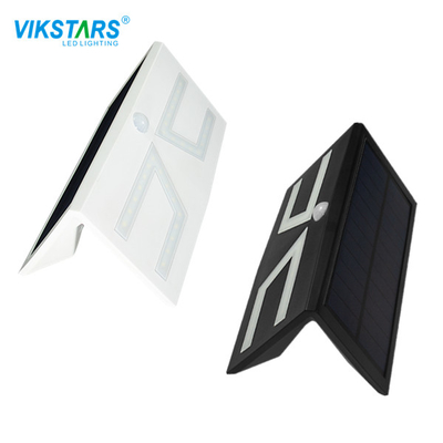 ซื้อ Courtyard DC 3.2V ไฟ LED ติดผนังพลังงานแสงอาทิตย์ 4 ชิ้น RGB IP65 6000K การผลิตออนไลน์