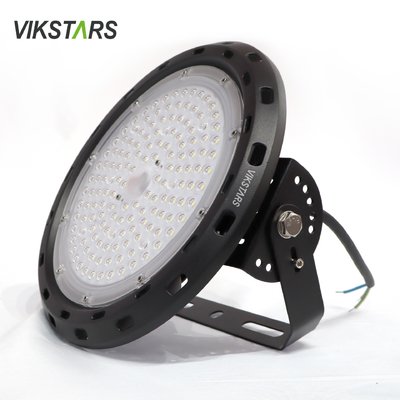 แบรคเก็ตติดตั้ง LED UFO ไฮเบย์ ไลท์ด้วย Meanwell Driver อายุการใช้งานยาว 5 ปี การรับประกัน