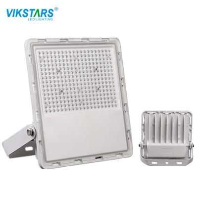 CB 120lm / W ไฟ LED สีขาวสำหรับพื้นคริกเก็ต 50W ชาร์จใหม่ได้