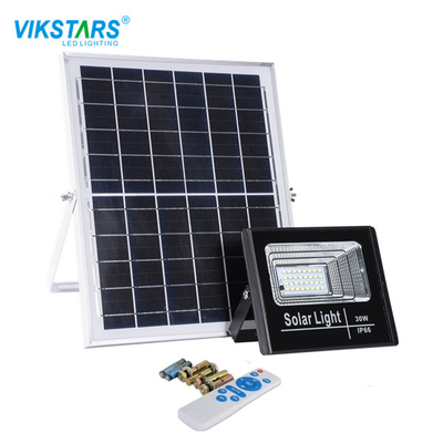 โคมไฟน้ำท่วมพลังงานแสงอาทิตย์แขนอลูมิเนียม IP66 100w 200w 300w สำหรับโคมไฟสวน