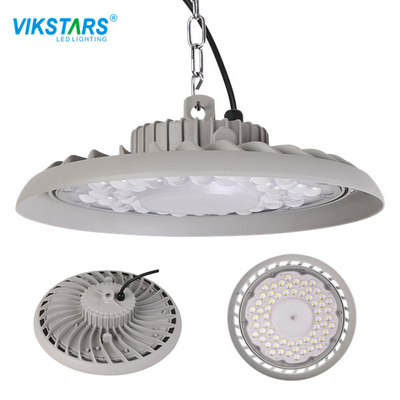 สีเทา UFO 100W LED High Bay Lighting 135lm / W 295 * 95mm สำหรับสนามแบดมินตัน